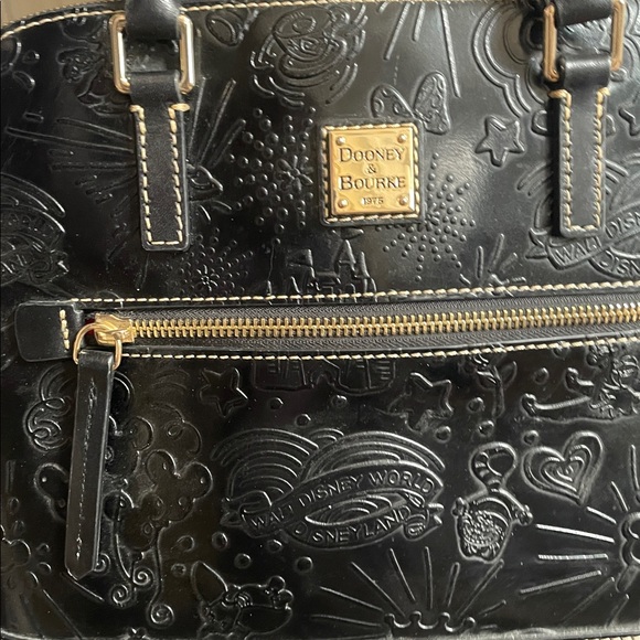 Disney Dooney & Bourke Black Embossed Leather Sketch Zip Satchel - Picture 2 of 8